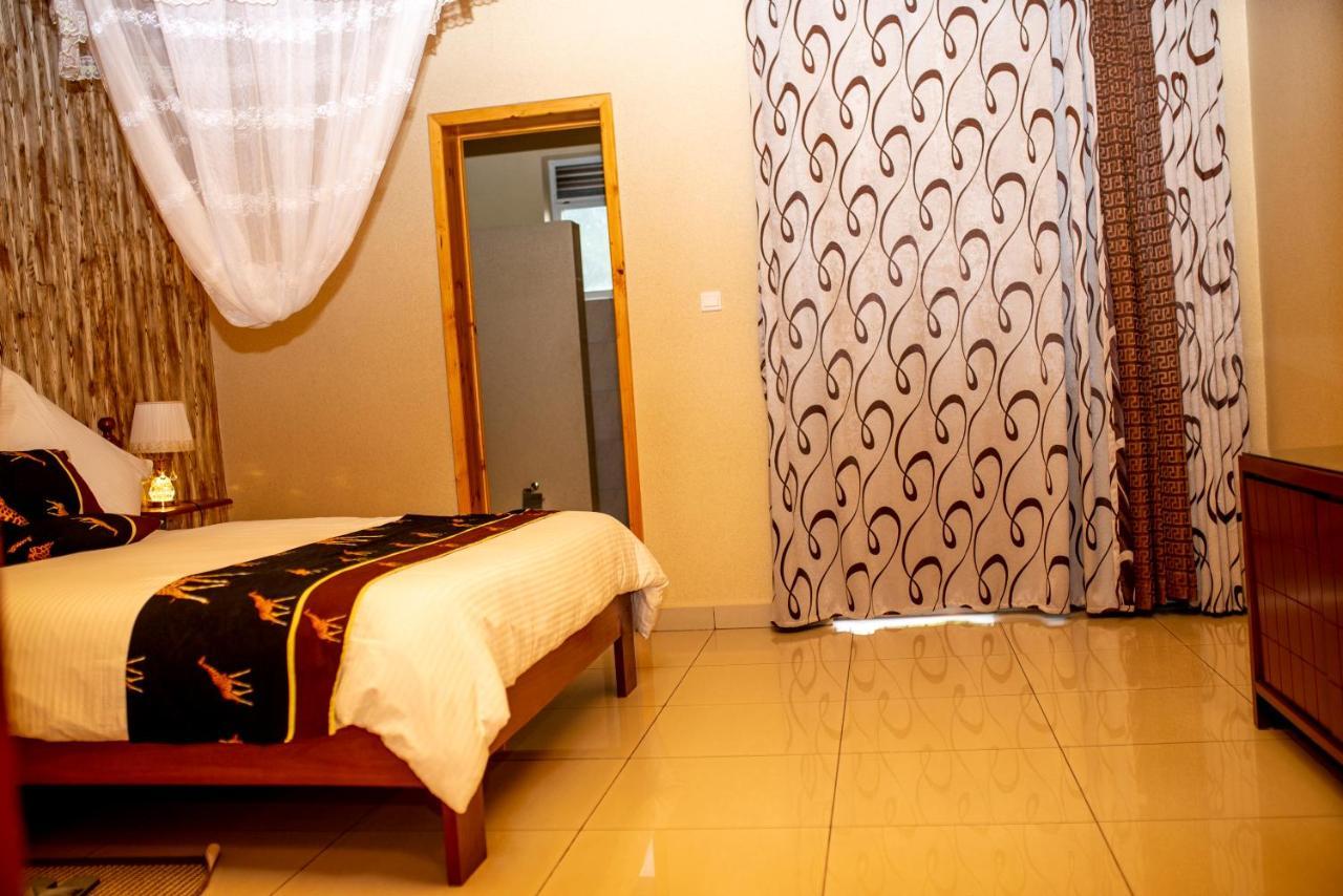 The Garden Place Hotel Ruhengeri Buitenkant foto