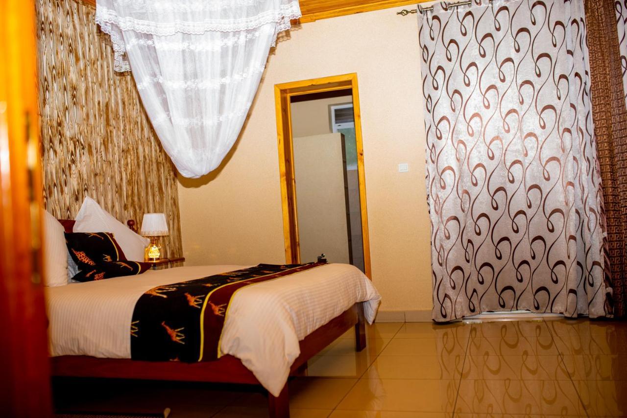 The Garden Place Hotel Ruhengeri Buitenkant foto