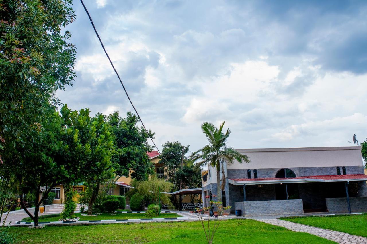 The Garden Place Hotel Ruhengeri Buitenkant foto