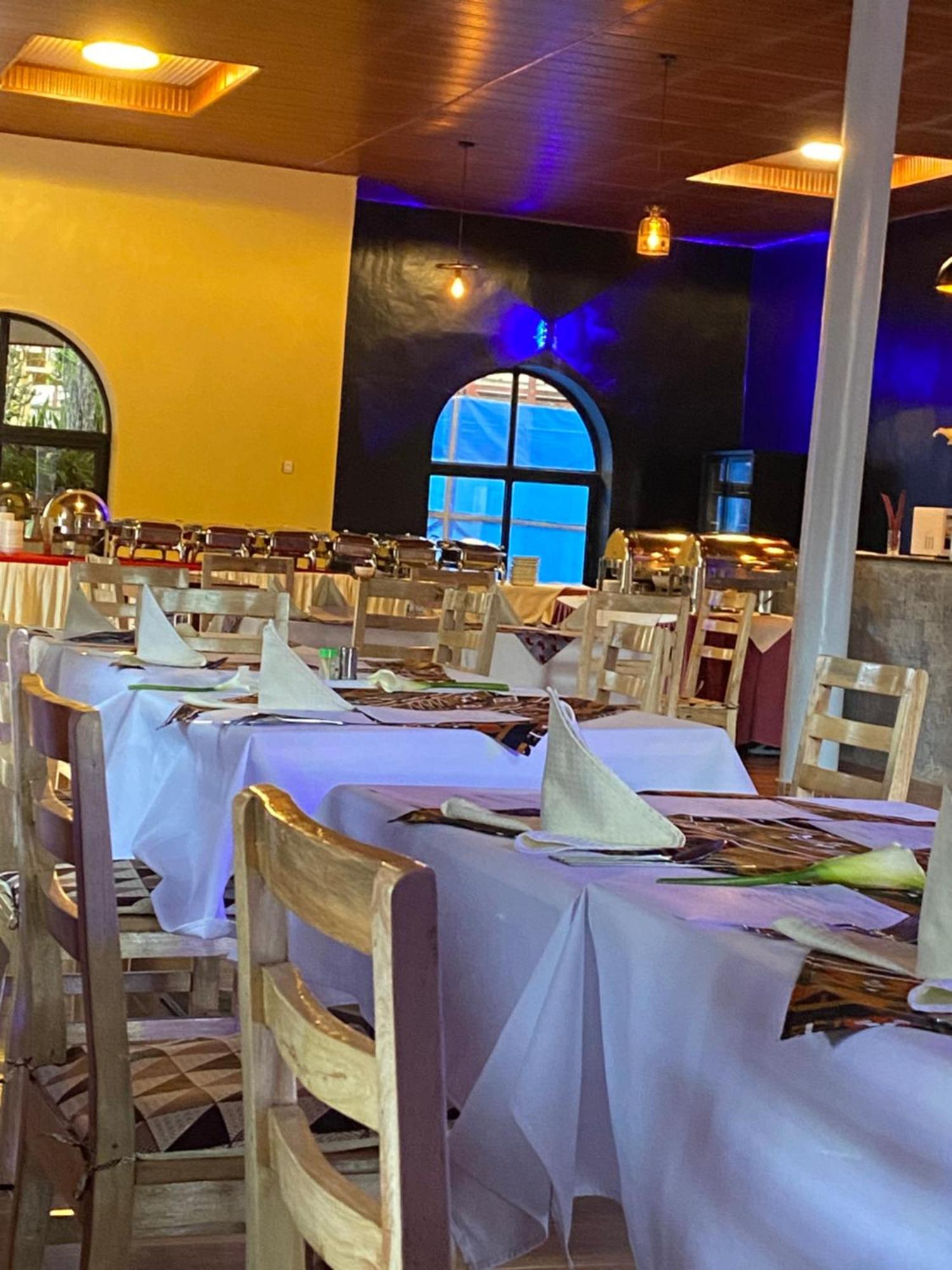 The Garden Place Hotel Ruhengeri Buitenkant foto