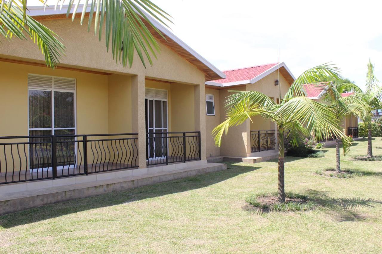 The Garden Place Hotel Ruhengeri Buitenkant foto