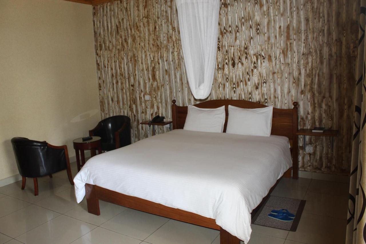 The Garden Place Hotel Ruhengeri Buitenkant foto